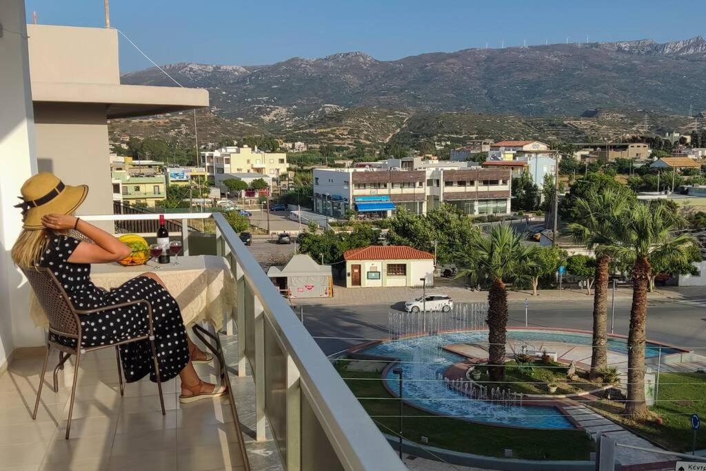 Apartment 95 M2, Center Of Sitia, Wifi, 350M Beach Dış mekan fotoğraf